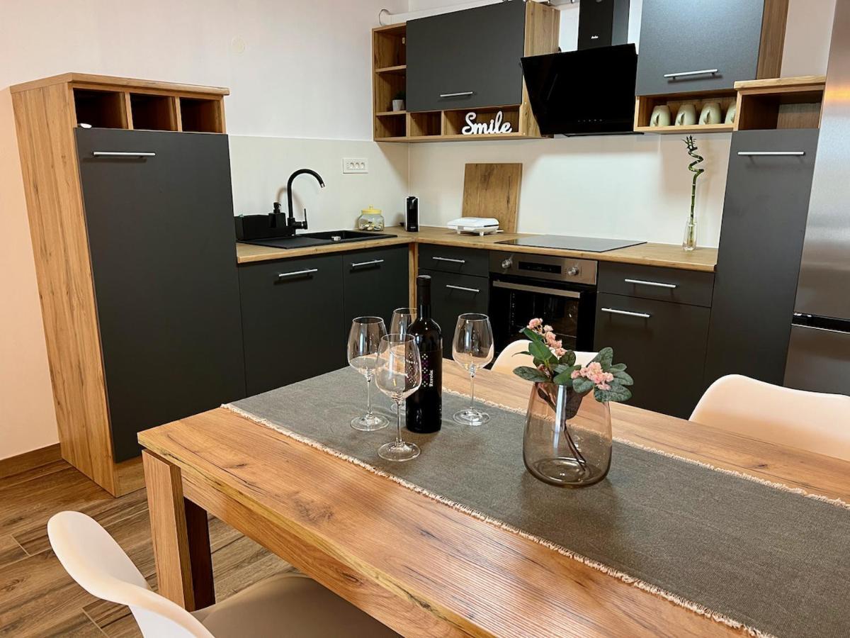 Apartment Zen Zgornje Skofije Dış mekan fotoğraf